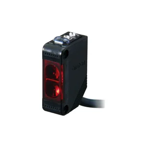 E3Z-R61 2M | Omron Compact Photoelectric Sensor
